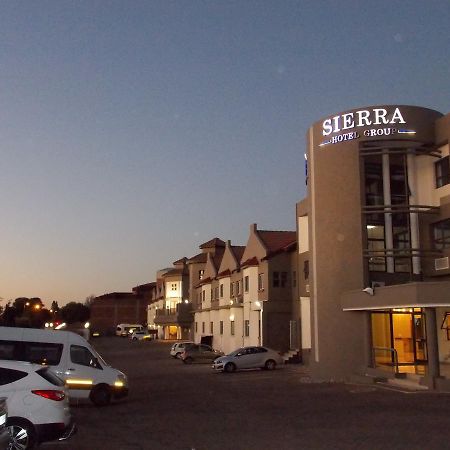 Sierra On Main Hotel Randburg Exterior photo